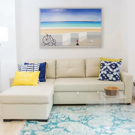 Piso Con Diseño Parras * Málaga