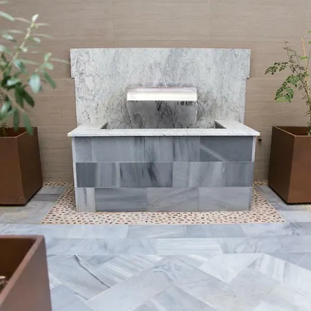 Piso Con Diseno Parras Màlaga